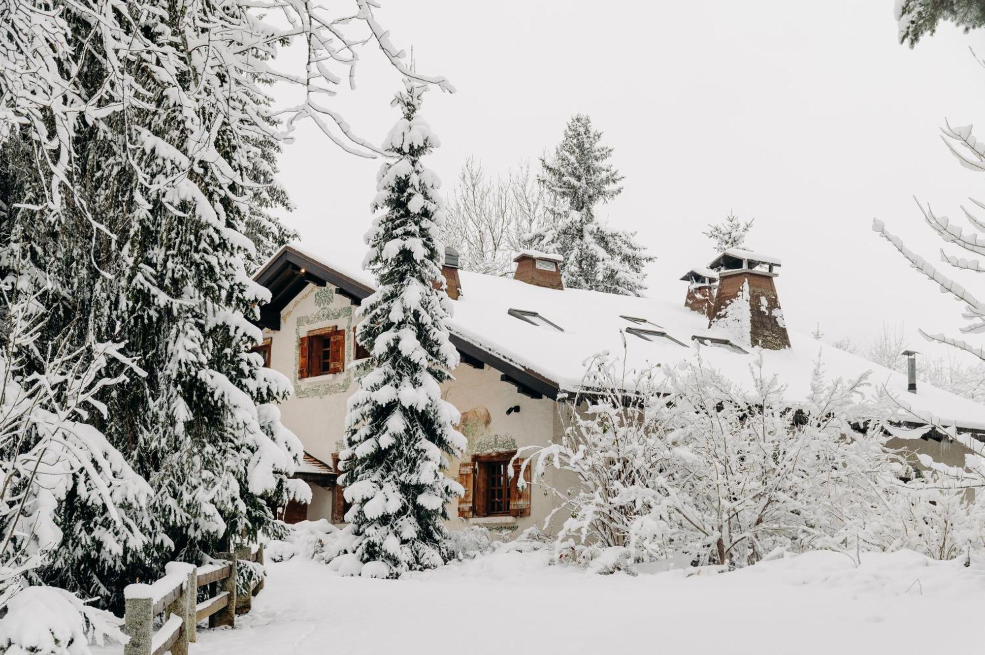Les Chalets Du Mont D'Arbois & Spa, Megeve Exterior photo